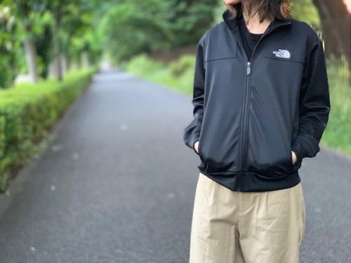 アウトドアブランドのTHE NORTH FACE