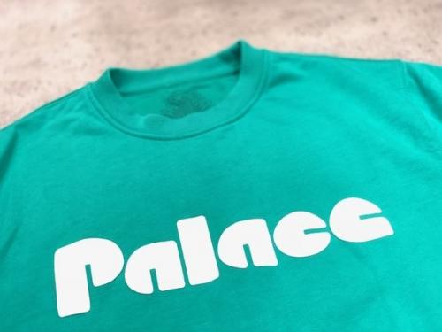 パレスのA BATHING APE
