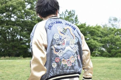 スカジャンのリバーシブル