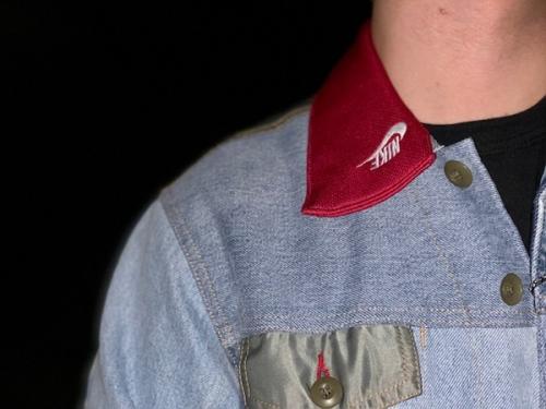 NIKEのLEVI’S