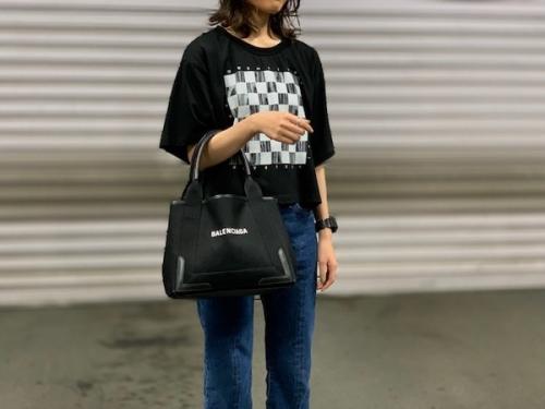 ラグジュアリーブランドのBALENCIAGA