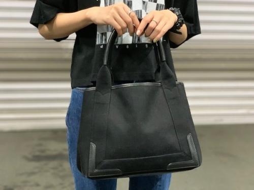 バレンシアガのトートバッグ