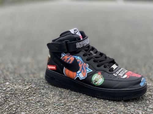 AIR JORDAN