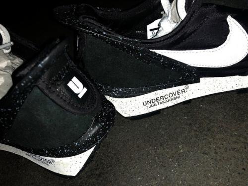 コラボ・別注アイテムのNIKE