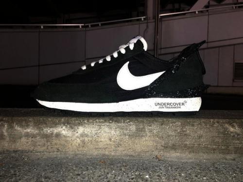 NIKEのUNDERCOVER