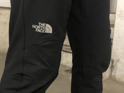 アウトドアブランドのTHE NORTH FACE