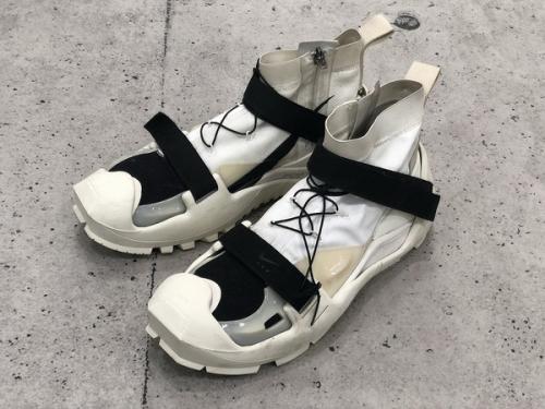 ナイキ × マシュー・M・ウィリアムスのAQ9200-100