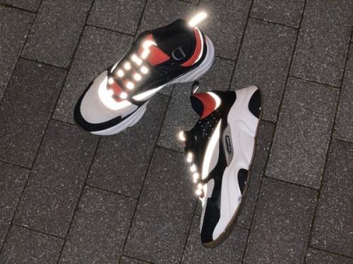 ディオールオムの立川