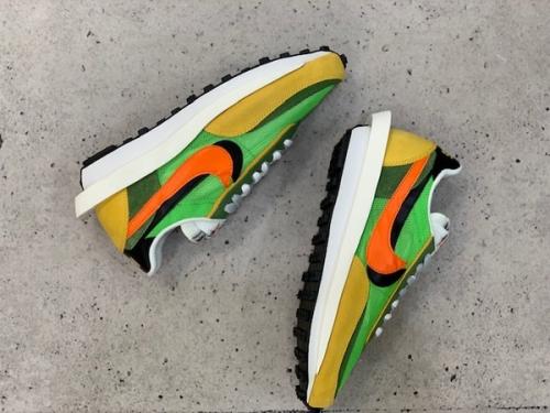 インポートブランドのNIKE×sacai