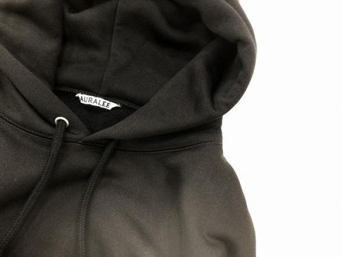 ドメスティックブランドのAURALEE