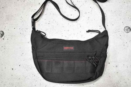 BRIEFINGのブリーフィング