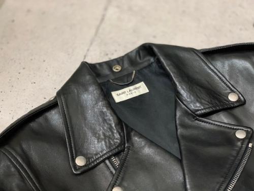 Saint Laurent Parisのサンローランパリ