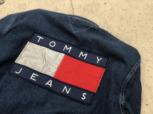 TOMMY JEANSのトミージーンズ