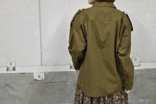 STAR PATCH CREW NECK KNITのRICCARDO TISCI