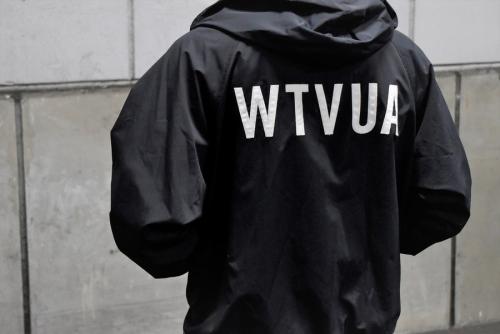 ダブルタップスのインコムジャケット