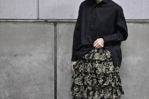 ドメスティックブランドのCOMME des GARCONS tricot