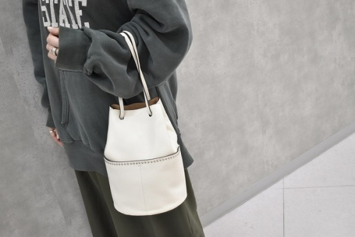 キャリアファッションのJ&M Davidson