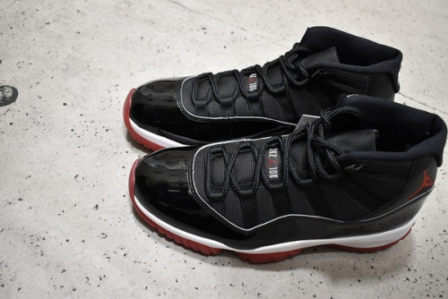 スニーカーのNIKE