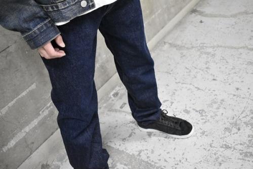 バレンシアガのLevi's