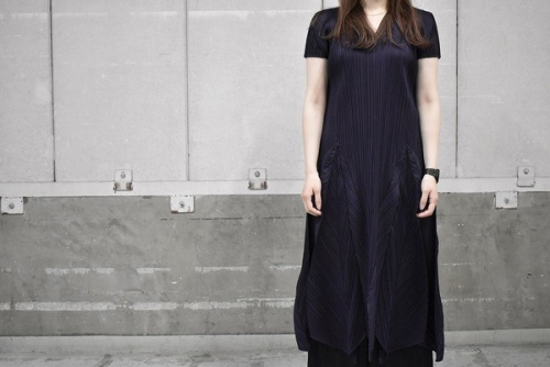 ドメスティックブランドのPLEATS PLEASE