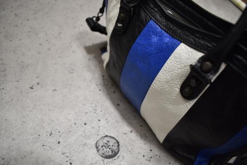 バレンシアガのCHANEL