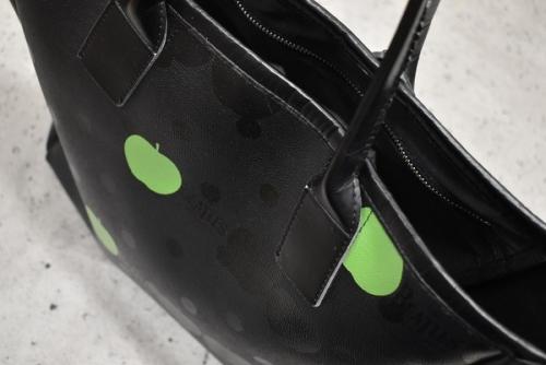 comme des garconsのコムデギャルソン