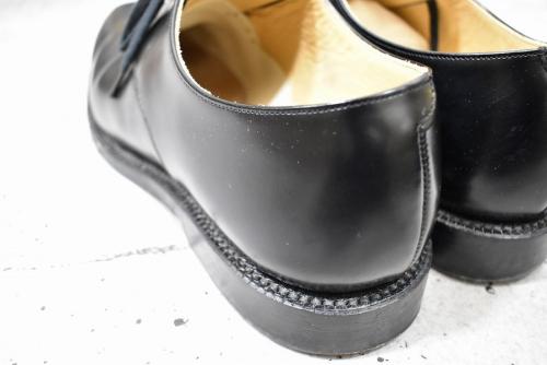 オーラリーの立川　新入荷 古着