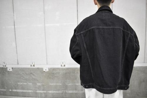 アクネストゥディオズの立川　新入荷 古着