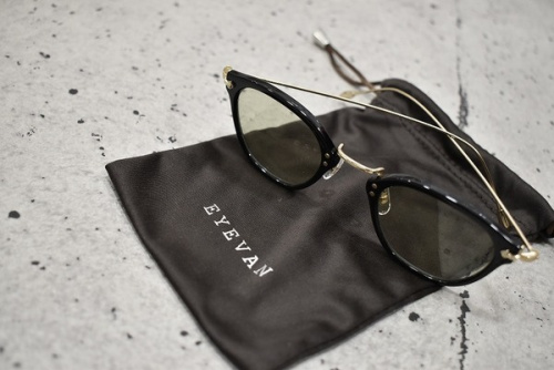 レアアイテムのEYEVAN