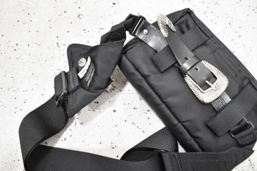 TOGA PULLA×PORTERのトーガプルラ×ポーター