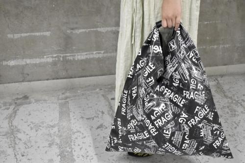 MM6 Maison Margielaのエムエムシックス メゾンマルジェラ