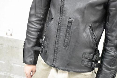 ブラックミーンズの立川　新入荷 古着