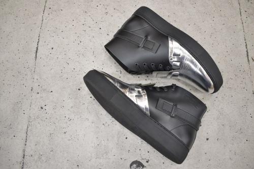 ANREALAGEのアンリアレイジ