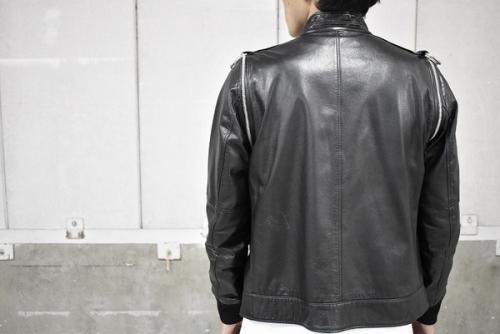 UNDER COVERのアンダーカバー