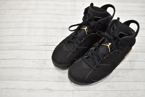 スニーカーのNIKE