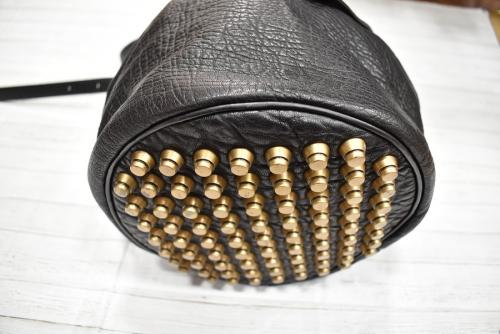 レザーショルダーバッグの中古買取