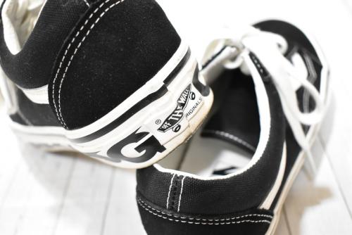 バンズ×コムデギャルソンのOG Old Skool Lx