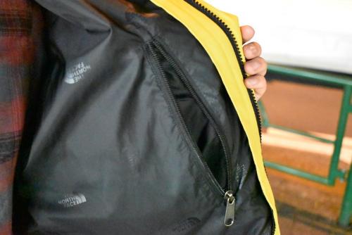 マウンテンライトジャケットの古着買取