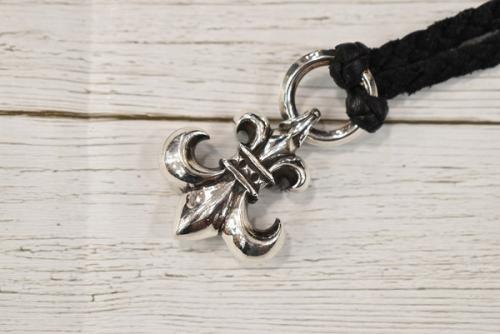 CHROME HEARTSのクロムハーツ