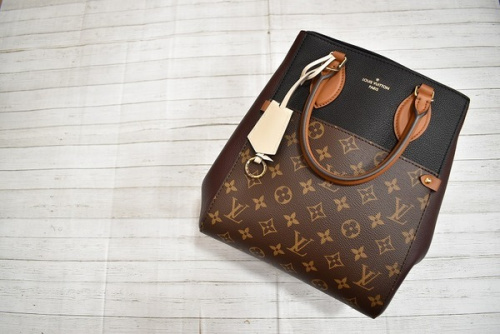 トレファクスタイル立川店ブログ画像１