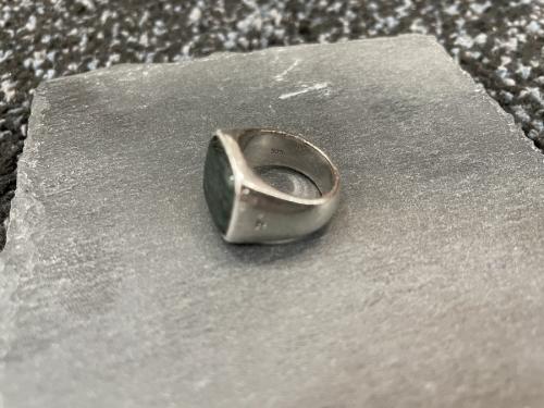 トムウッドのCushion Green Marble