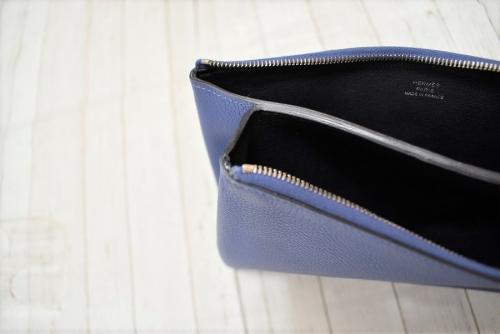エルメスのレザーポーチ