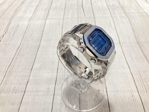 カシオのフルメタルリストウォッチ