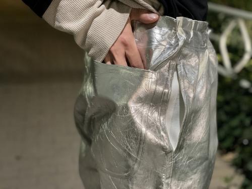 Metallic painted trousers/メタリックペインテッドトラウザーズの立川 新入荷