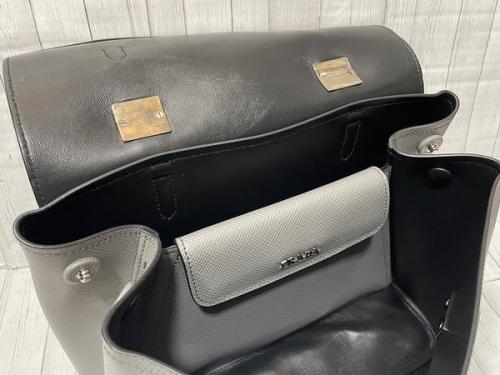 プラダのサフィアーノ2WAYバッグ