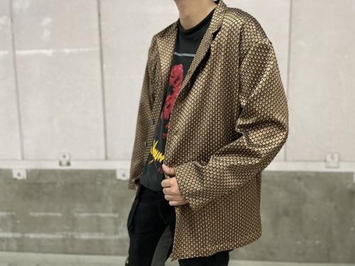 総柄ジャケットの立川 新入荷