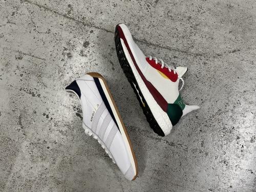 スニーカーの立川 新入荷