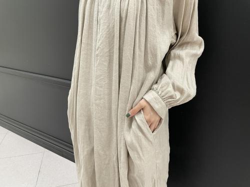 ギャザーブラウスロングワンピースの99114