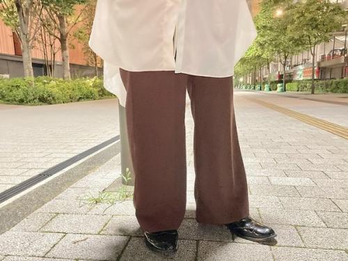 ビッグシャツの全身コーディネート