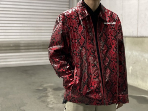 ストリートブランドのPLEASURES